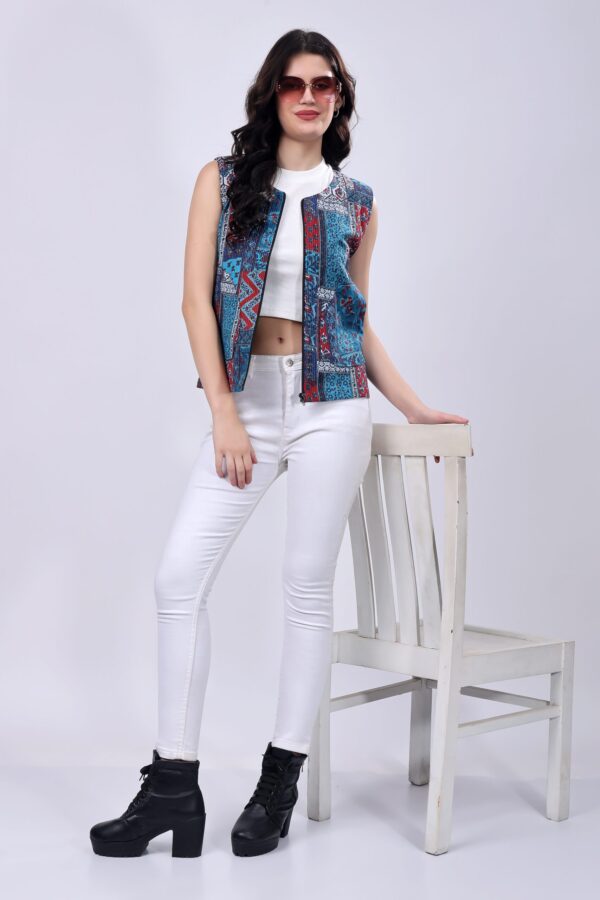 Blue Ethnic printed Cotton jacket for women - Image 3