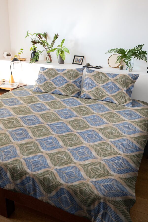 Haryana Hoops Queen Size Abstract printed Bedsheet with 2 Pillow Covers